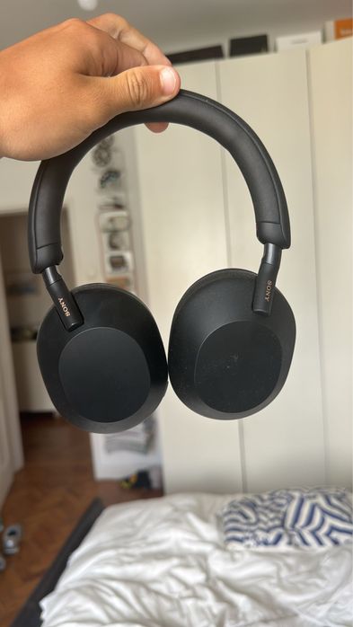 Fones Sony WH-1000XM5