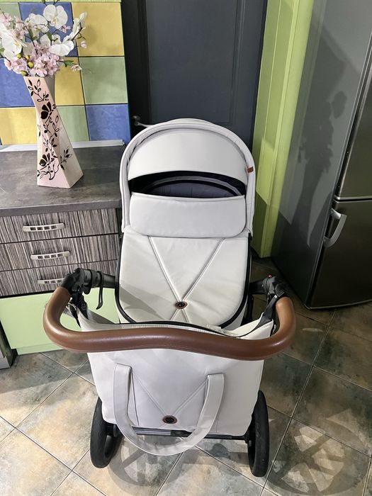 Детская коляска Roan Bass Next Island Stone 2в1