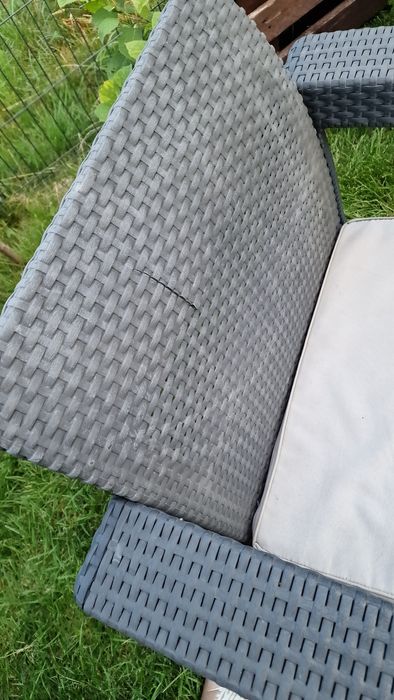 Meble ogrodowe 2 + 1 stolik