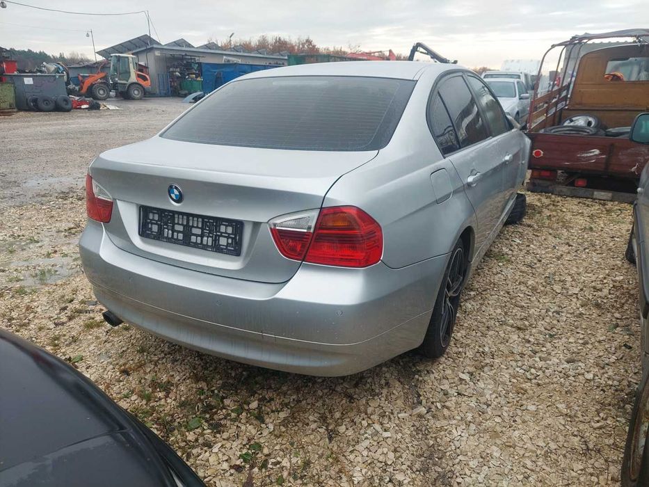 BMW E90 sedan na części Budzyń • OLX.pl
