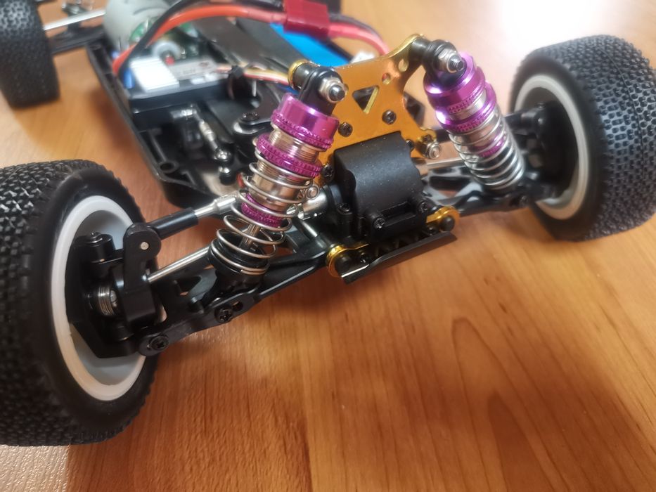 Carro RC Buggy XK Wltoys 124019 Li-po 4x4