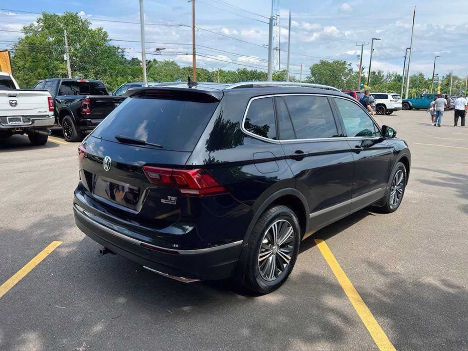 Volkswagen Tiguan SEL 4Motion      2018