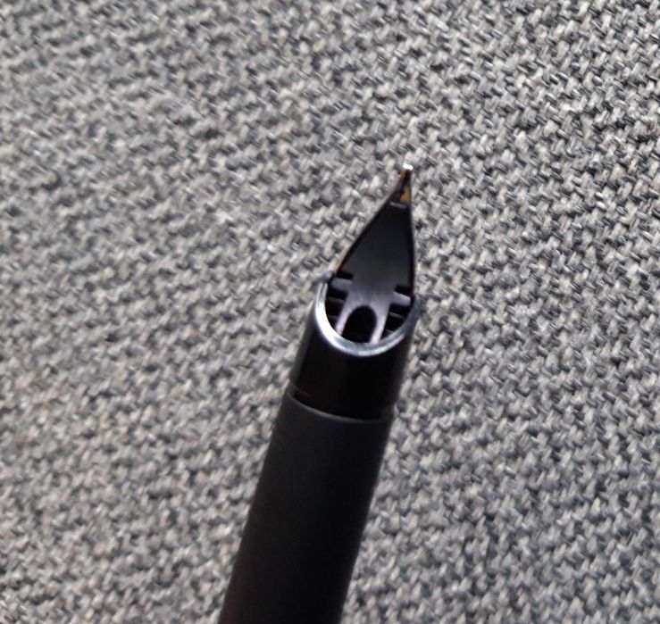 Caneta de tinta permanente PAPERMATE