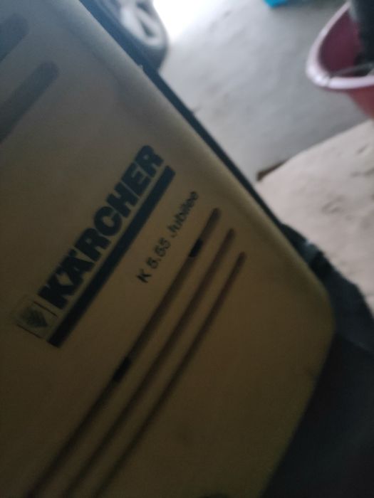 Karcher K 5.55  uszkodzony obudowa ! Silnik Działa!