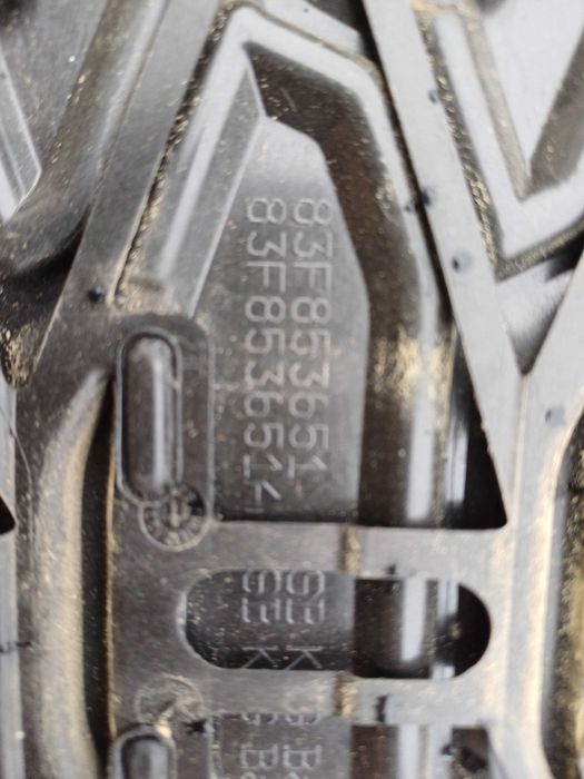 grill audi q3 83a s-line 83f85.3651 rok 2018-