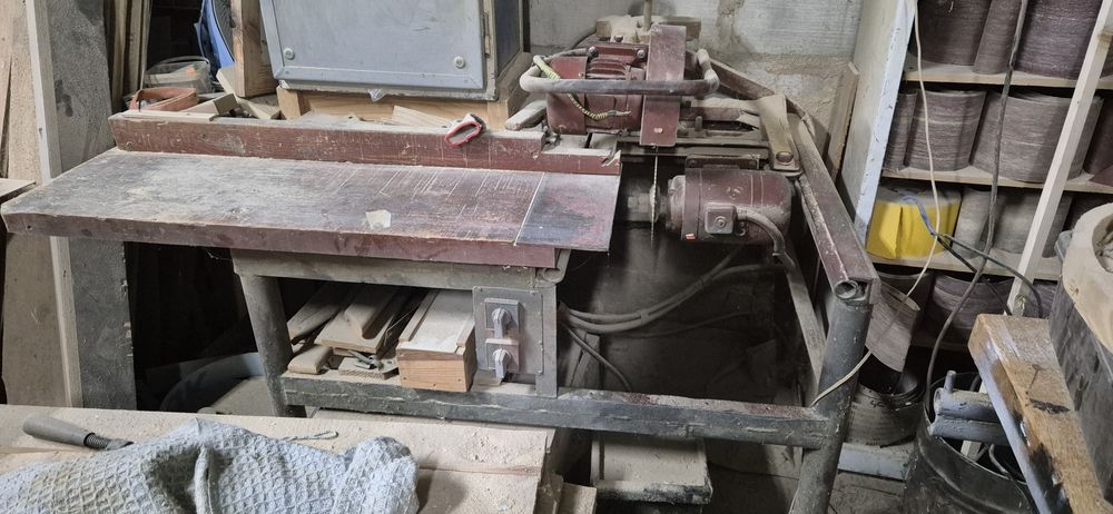 Dwu pila do wycinania czopow