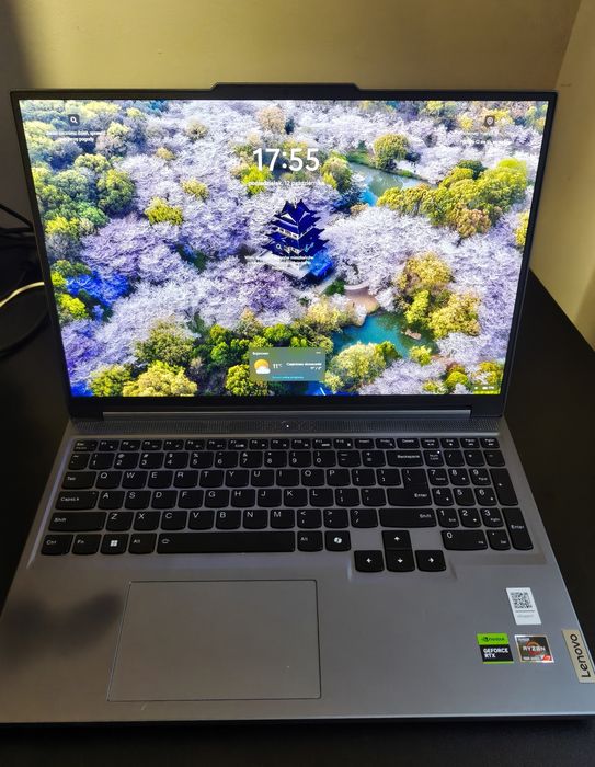 Laptop Lenovo Legion 5 Slim 16ARP9 RTX 4070 Ryzen 7 7435HS 16 GB RAM