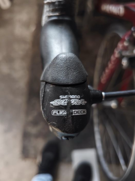 Rower szosowy, Shimano Sora Flight Deck