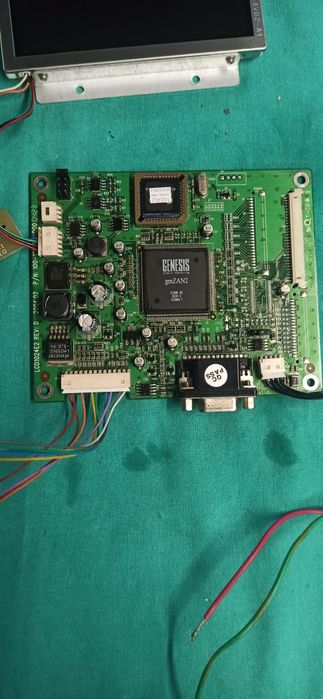 LCD com placa de ligaçao ao computador