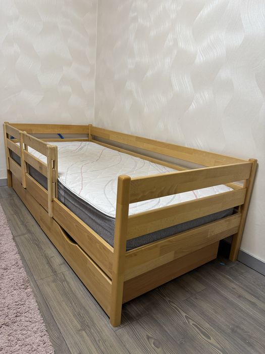 Деревяне ліжко 90/200