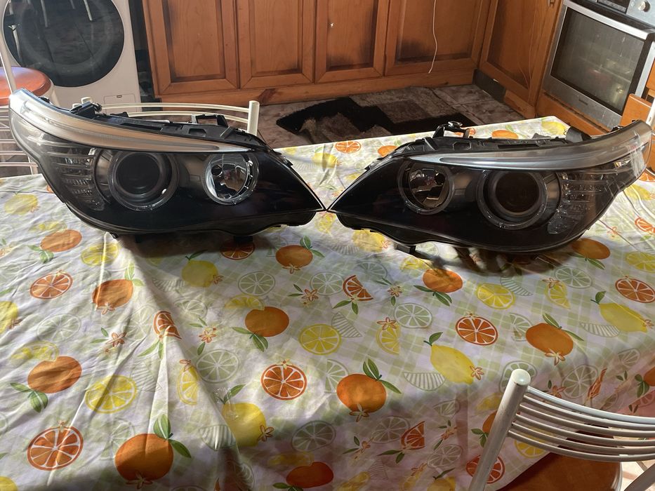 Vendo ou troco faróis da bmw serie5 e61 como novos