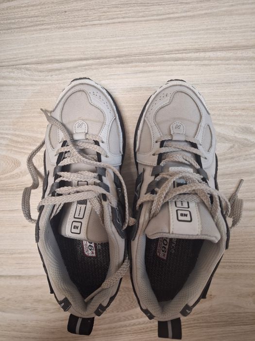 New Balance 1906