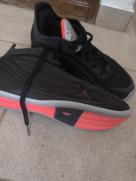 Sapatilhas Basquetebol Nike Luka 5