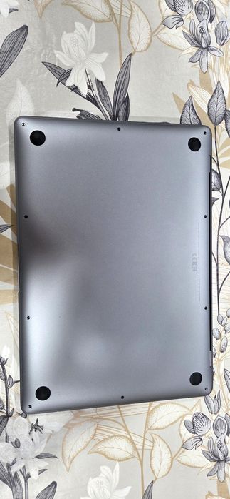 MacBook Air M1 13" 8Gb RAM 256Gb