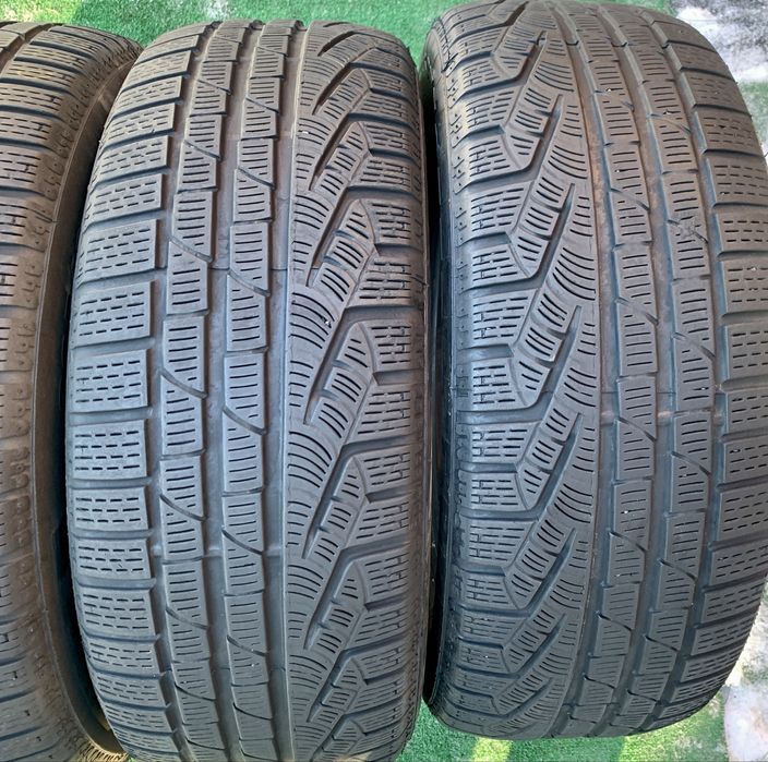 Шини резина 225\60R16 Pirelli