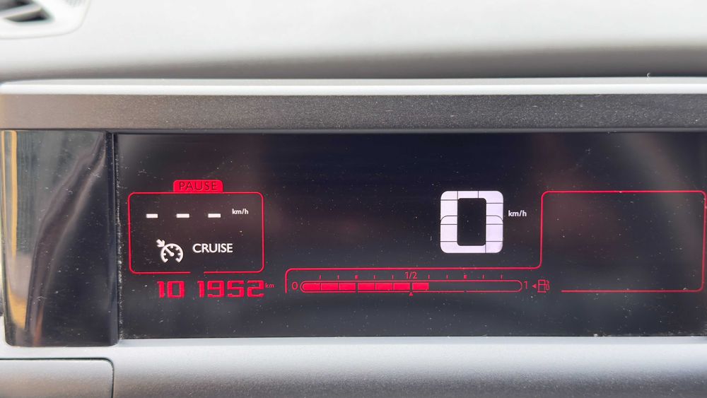 Citroën C4 Cactus 1.6 Blue HDi Shine 1 dono livro de revisões, 2 chaves
