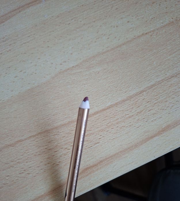 Charlotte Tilbury Lip Cheat Liner 90s Pink
