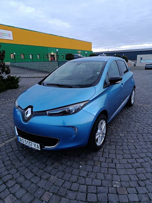 Renault Zoe 
Електрокар 41 квт. 
пробіг 83000 ти