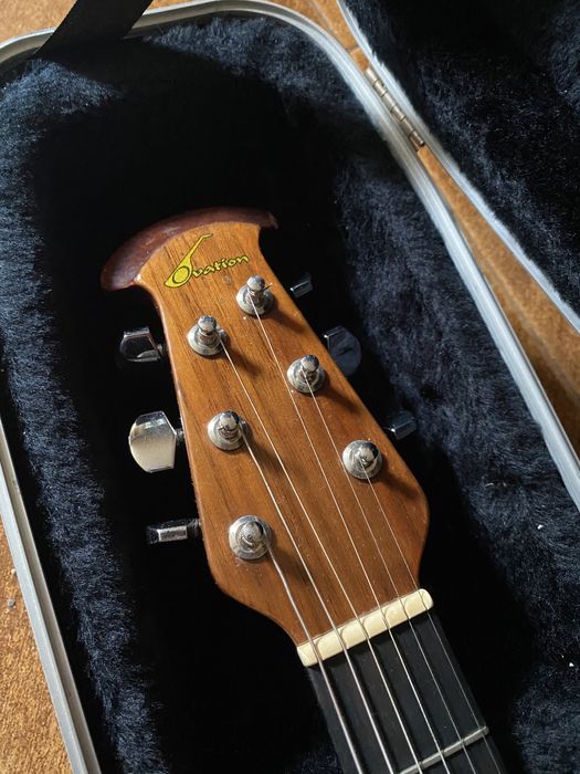 Ovation model 1111 standard balladeer 1981 USA