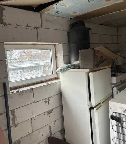 продам дом новой постройки район ж/м Коммунар