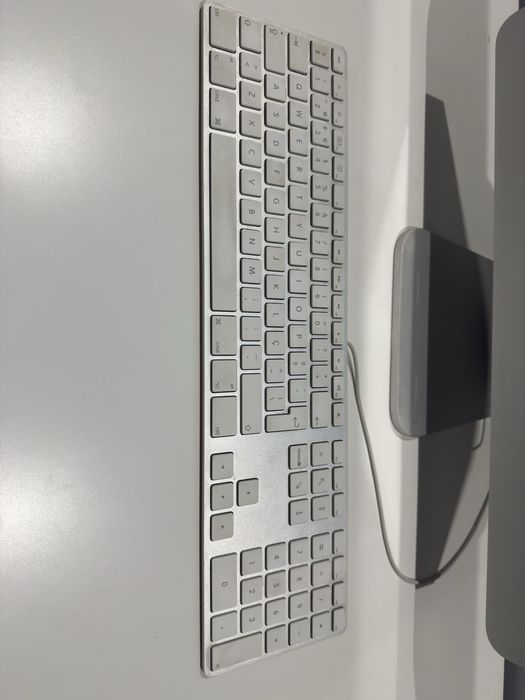 Apple iMac 20” (2008) SSD - Para Desocupar