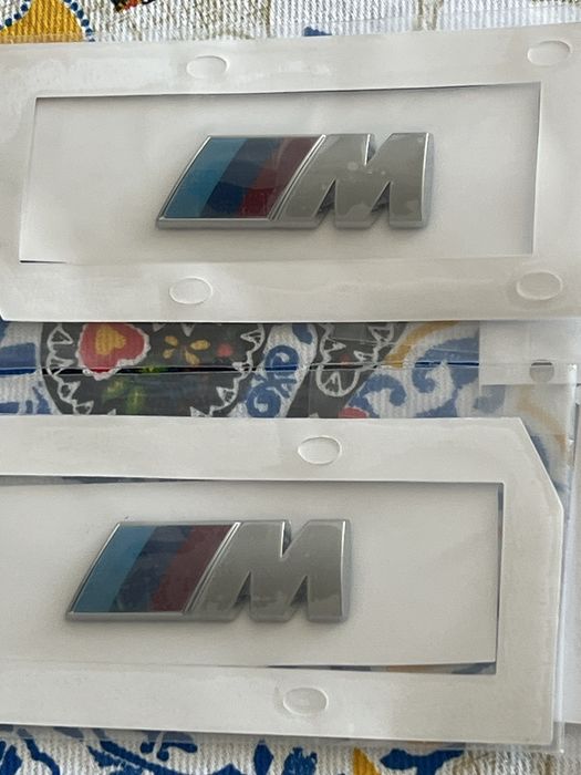 Emblema BM pack M