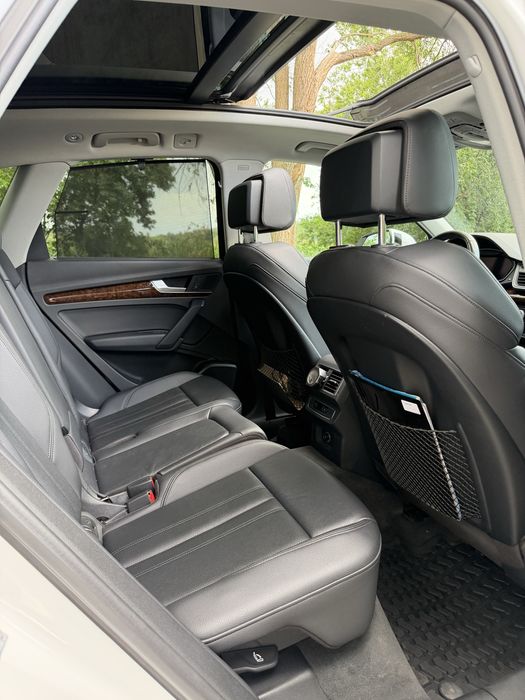 Audi Q5 2018 VIN WA1BNAFY4J2153543 фото оголошення 10 з 12