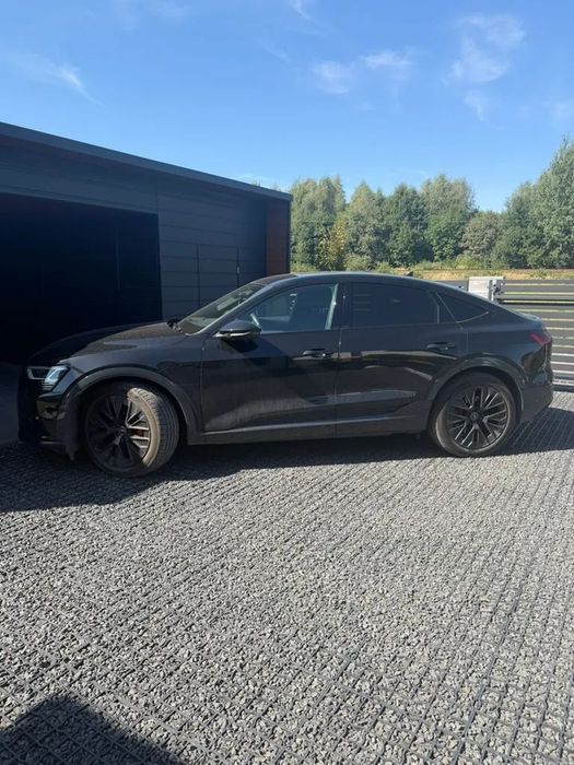 Audi Q8 Sportback e-tron