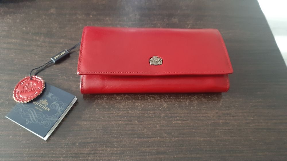 Portfel damski czerwony firmy Wittchen