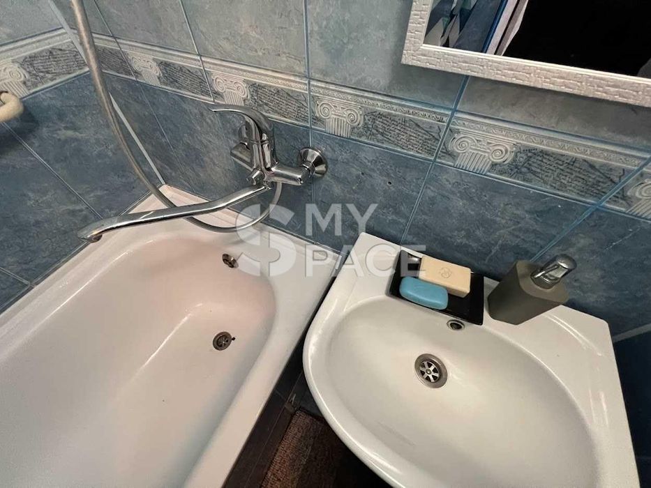 1к квартира з ремонтом, Русанівська набережна, 10