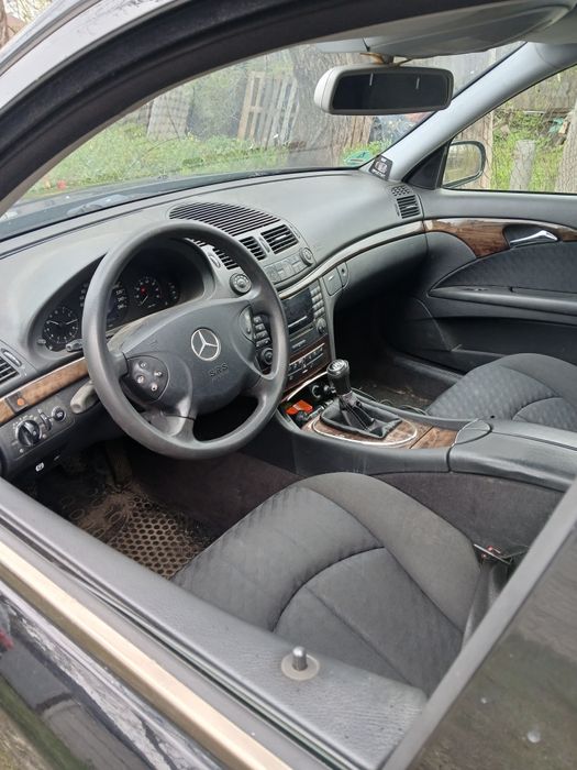 Mercedes e class