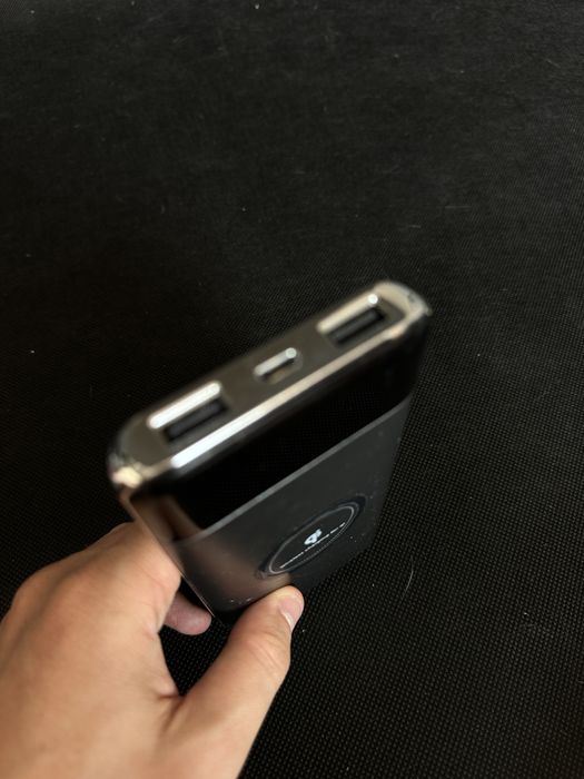 Powerbank szary macsafe