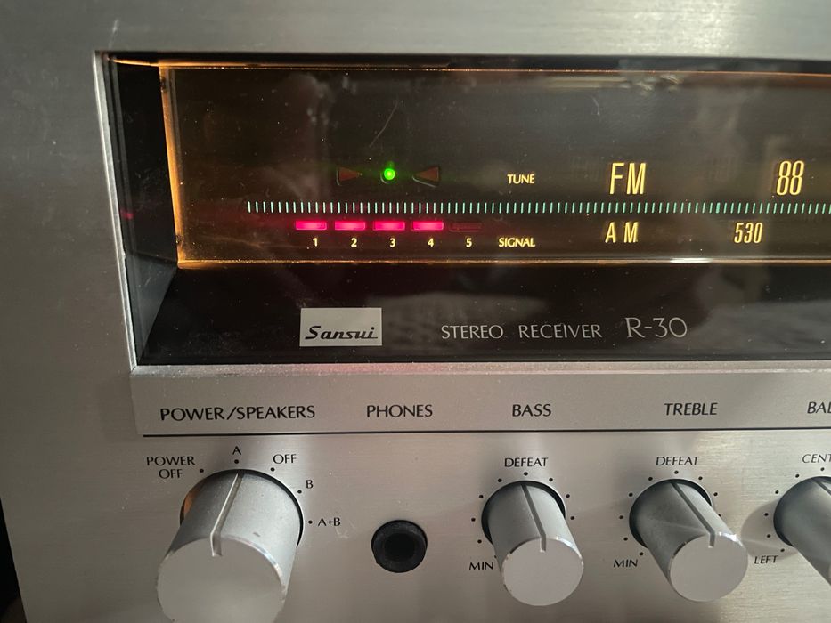 Amplituner Sansui R30