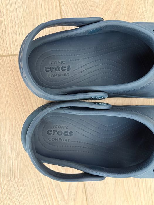 Crocs 38/39 24 cm granatowe chodaki