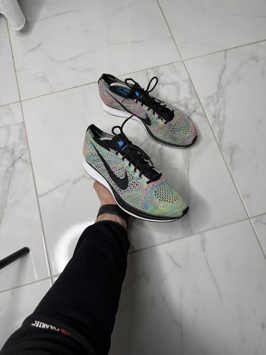 Nike Flyknit Racer Multicolor/Rainbow mens shoes