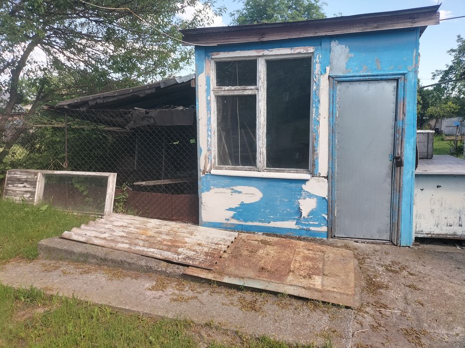 Продаж будинку в Крюкові
