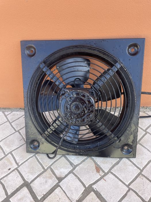 Extrator de calor ou fumo em bom estado
