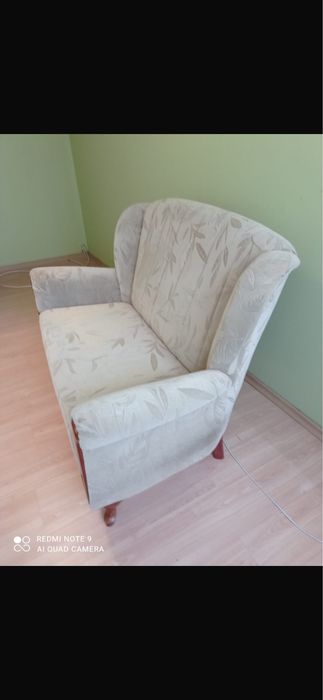 Wygodna kanapa dwuosobowa uszak retro klasyczna sofa