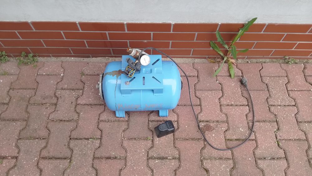 Zbiornik hydroforu plus presostat rezerwacja