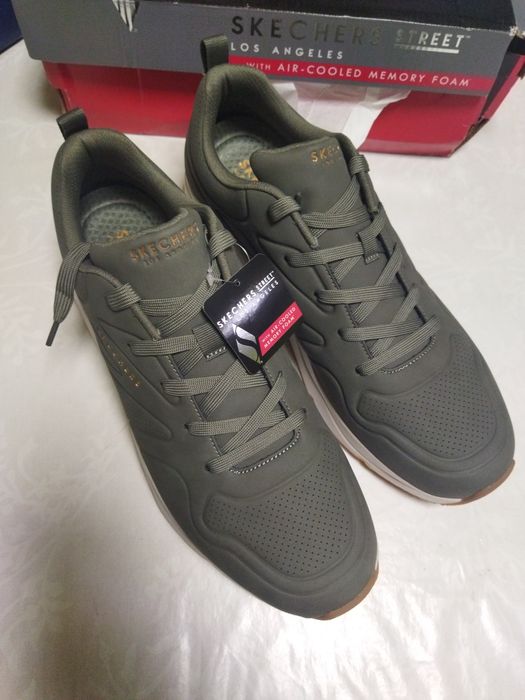 Кросівки чоловічі Skechers 48 р