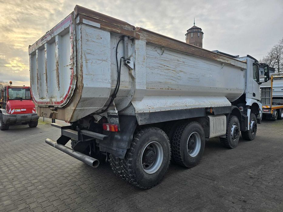 Mercedes-Benz AROCS 4153 wywrotka 8x4