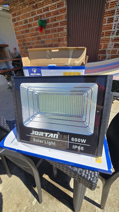 Projetor Led 600 W Solar