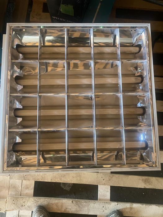 Світильники растрові 60х60 люмінесцентні лампи