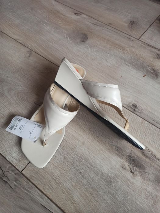 Klapki okazja! sandałki Vagabond skóra nowe rozm 41 wygodne leciutkie