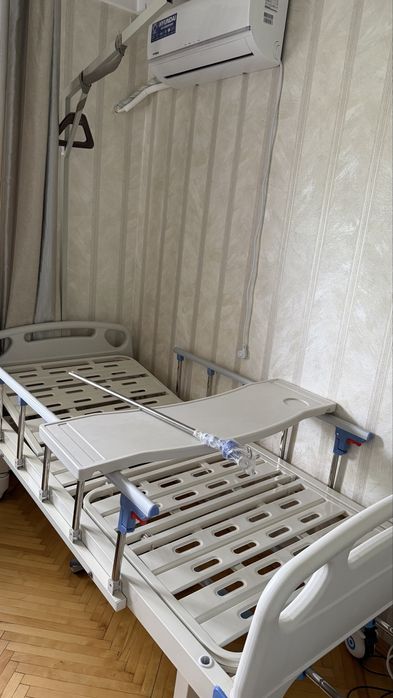 Продам медицинскую кровать