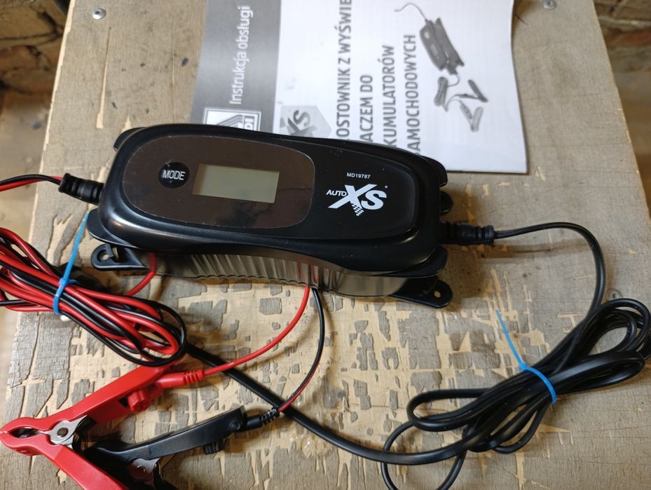 Nowy prostownik mikroprocesorowy 5A