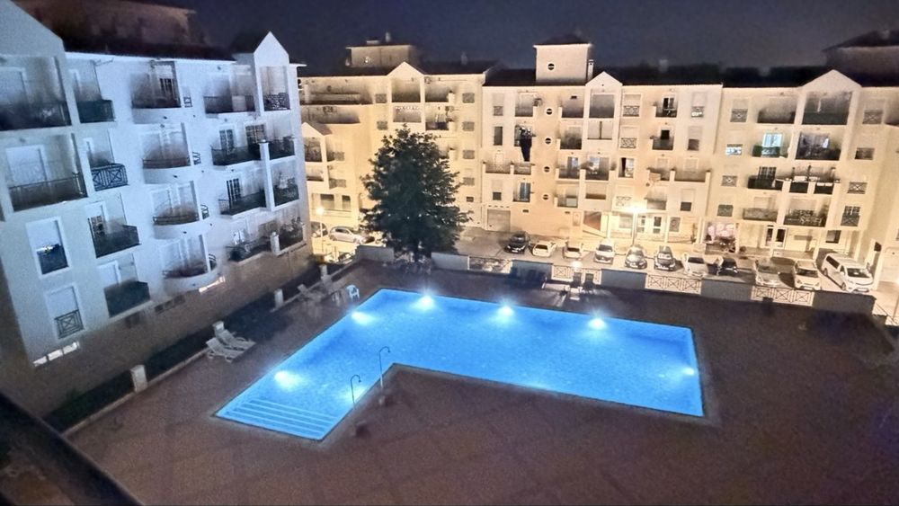 Ultimas semanas de Set 2026 - Ferias (Alugar) - T2  a 700m da Praia • Piscina, Garagem, A/C e Wi-Fi 6 • Armação de Pêra