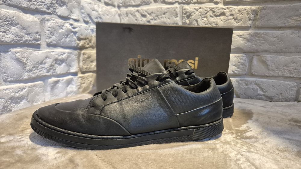 Sneakersy Gino Rossi jak nowe
