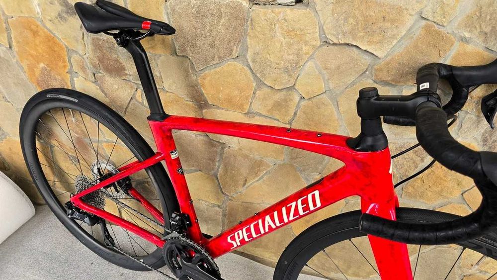 Карбоновий шосейний велосипед Specialized Roubaix SL8 Ultegra Di2