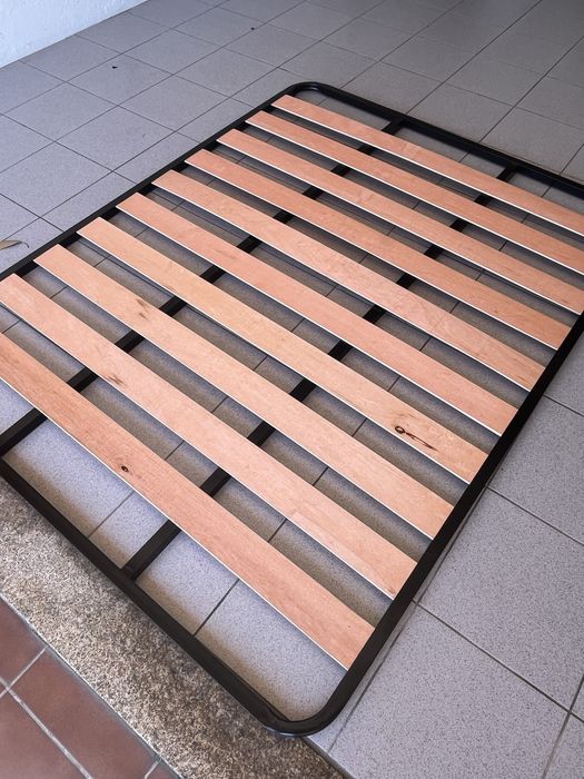 Cama de casal 195x150